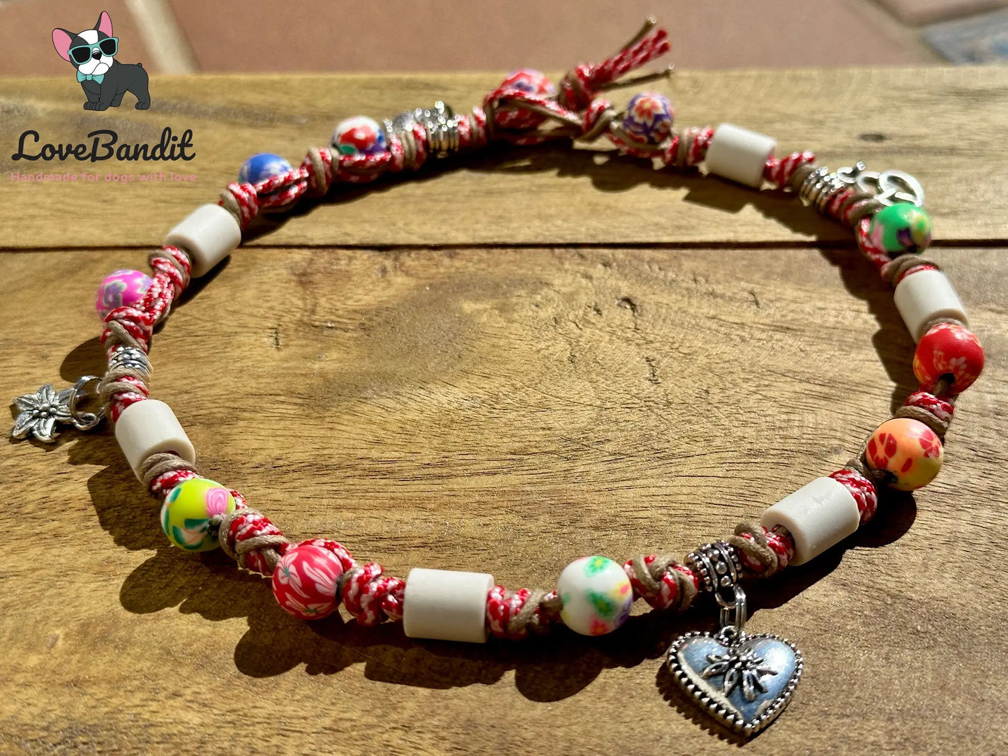 EM-Keramik Halsband Zeckenhalsband Wiesn Trachtenanhänger - LoveBandit