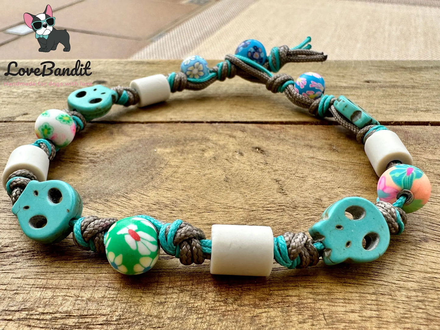 EM-Keramik Halsband Zeckenhalsband Sugar Skulls Türkis - LoveBandit