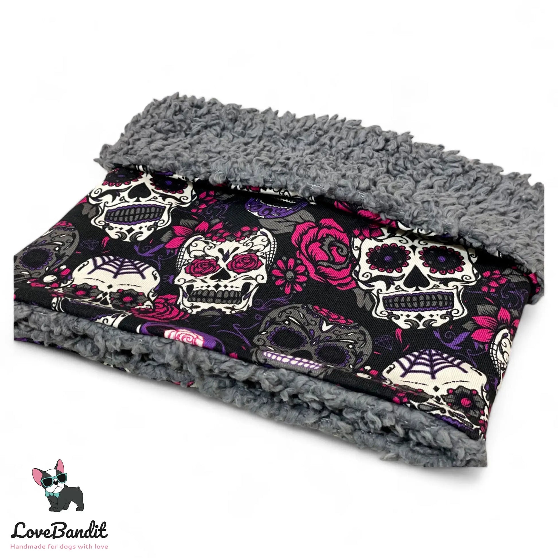 Hundeloop Hundeschal Skulls Totenköpfe lila - LoveBandit