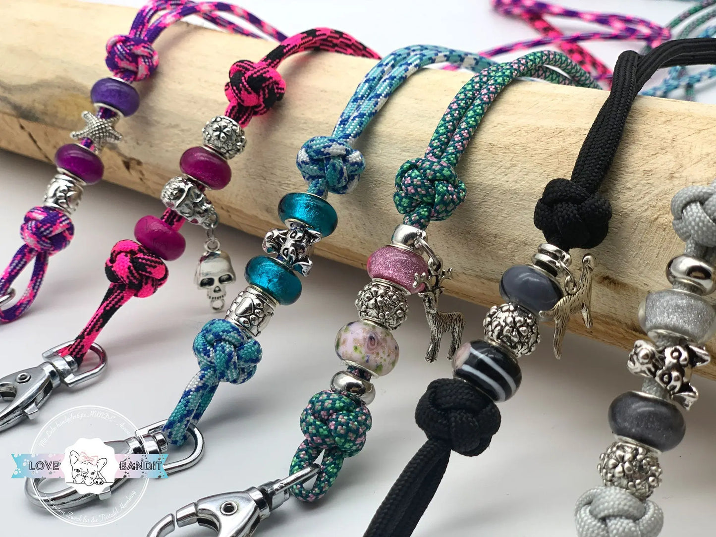 Hundepfeifenband Golden Flat schwarz aus Paracord - LoveBandit