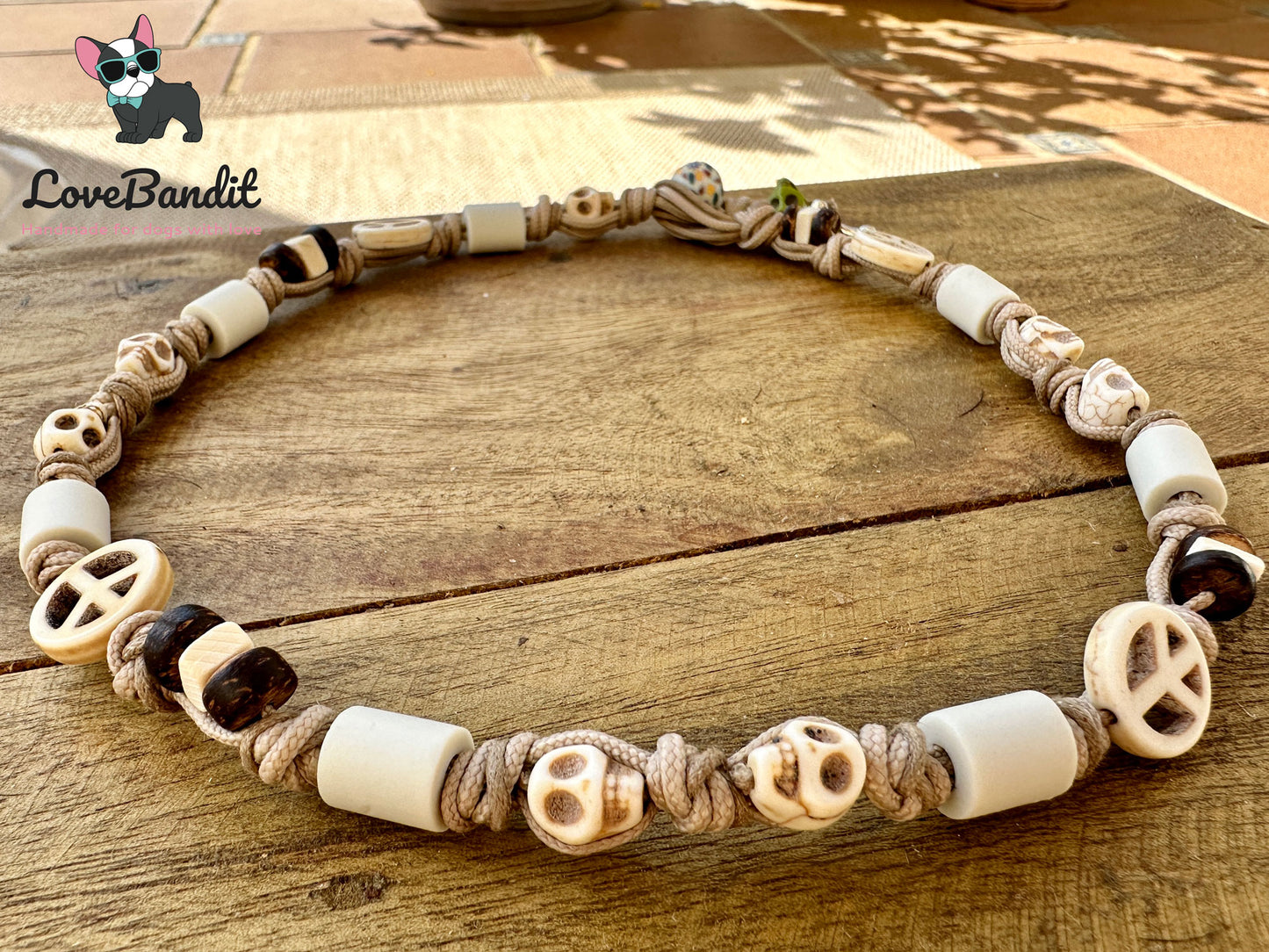 EM-Keramik Halsband Zeckenhalsband Totenköpfe Peace - LoveBandit