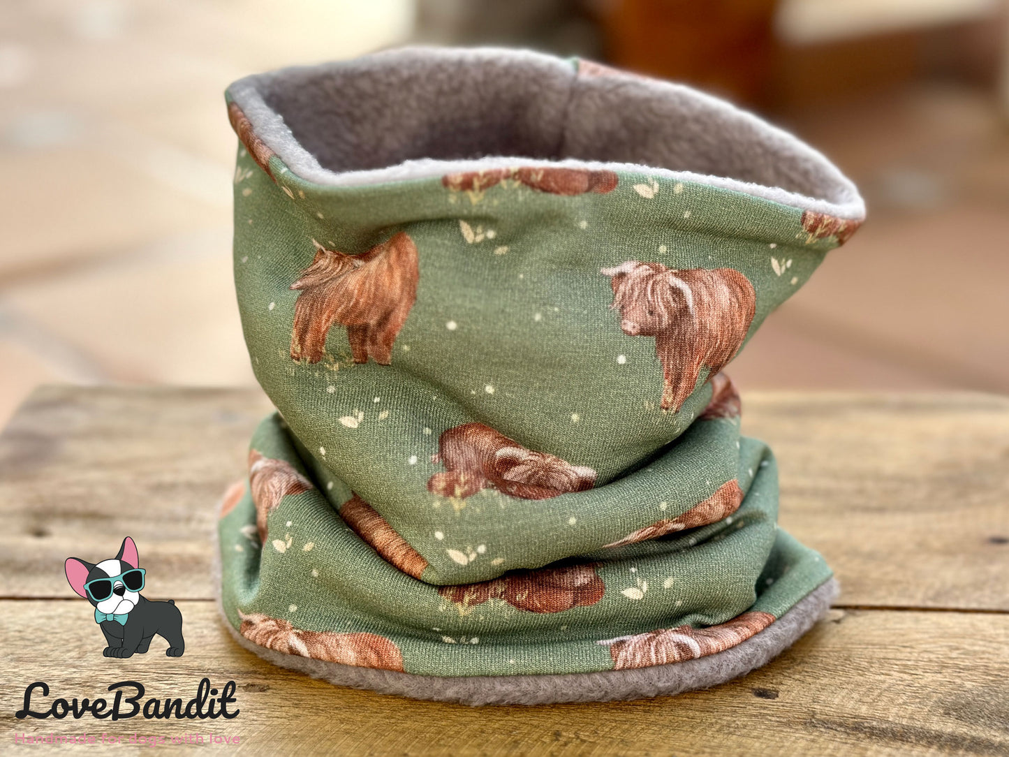 Hundeloop Hundeschal Hippiekühe Galloway Kühe altgrün - LoveBandit