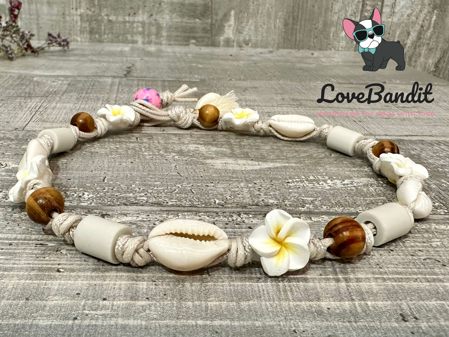 EM Keramik Hundehalsband Zeckenhalsband "Hula Dog 2 weiss" Hawaiiblümchen LoveBandit