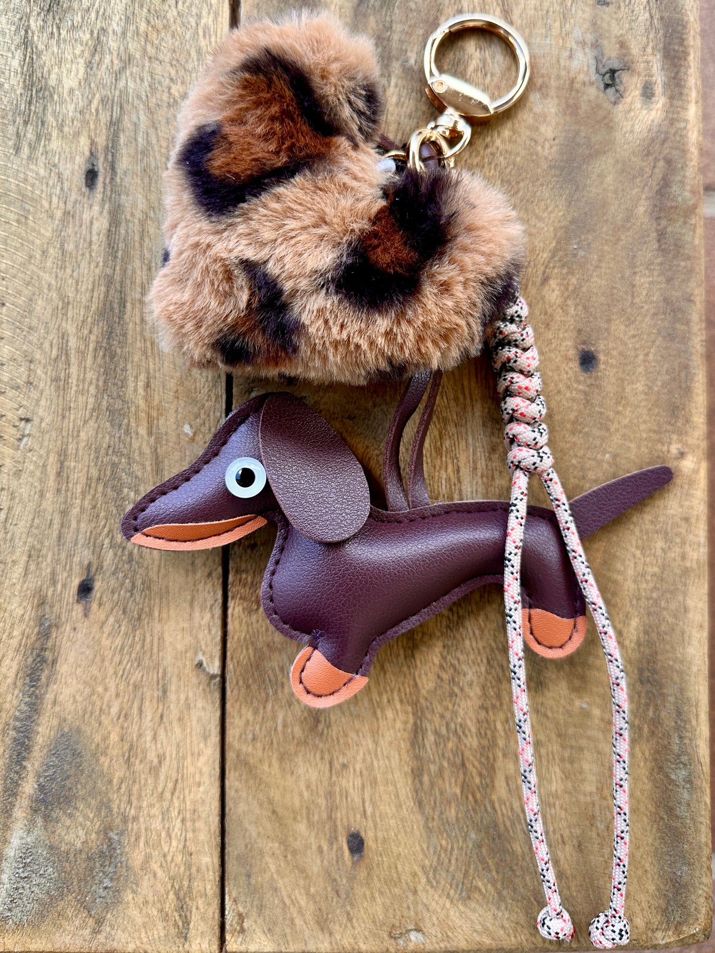 Taschenanhänger Bag Charm Dackel, Plüschherz Leo, Seil - LoveBandit