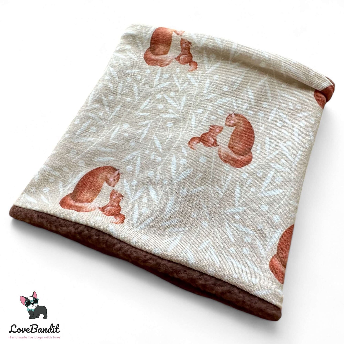 Hundeloop Hundeschal "Familie Eichhörnchen" sand nuss Fleece oder Teddyplüsch - LoveBandit