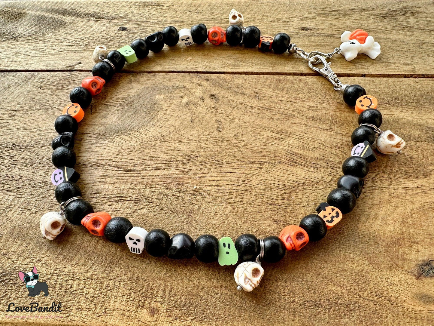 Schmuckkette - Halloween Halsband für Hunde mit Totenköpfen - LoveBandit