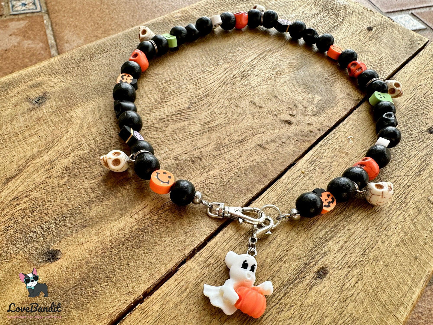 Schmuckkette - Halloween Halsband für Hunde mit Totenköpfen - LoveBandit
