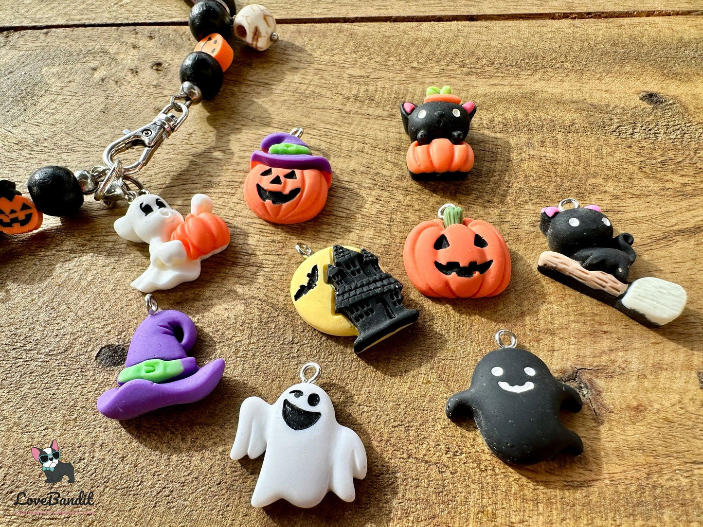 Schmuckkette - Halloween Halsband für Hunde mit Totenköpfen - LoveBandit