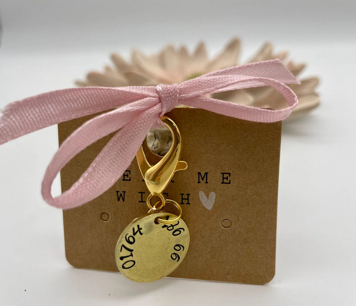 Kleine Hundemarke Mini aus Messing mit Anhänger - LoveBandit