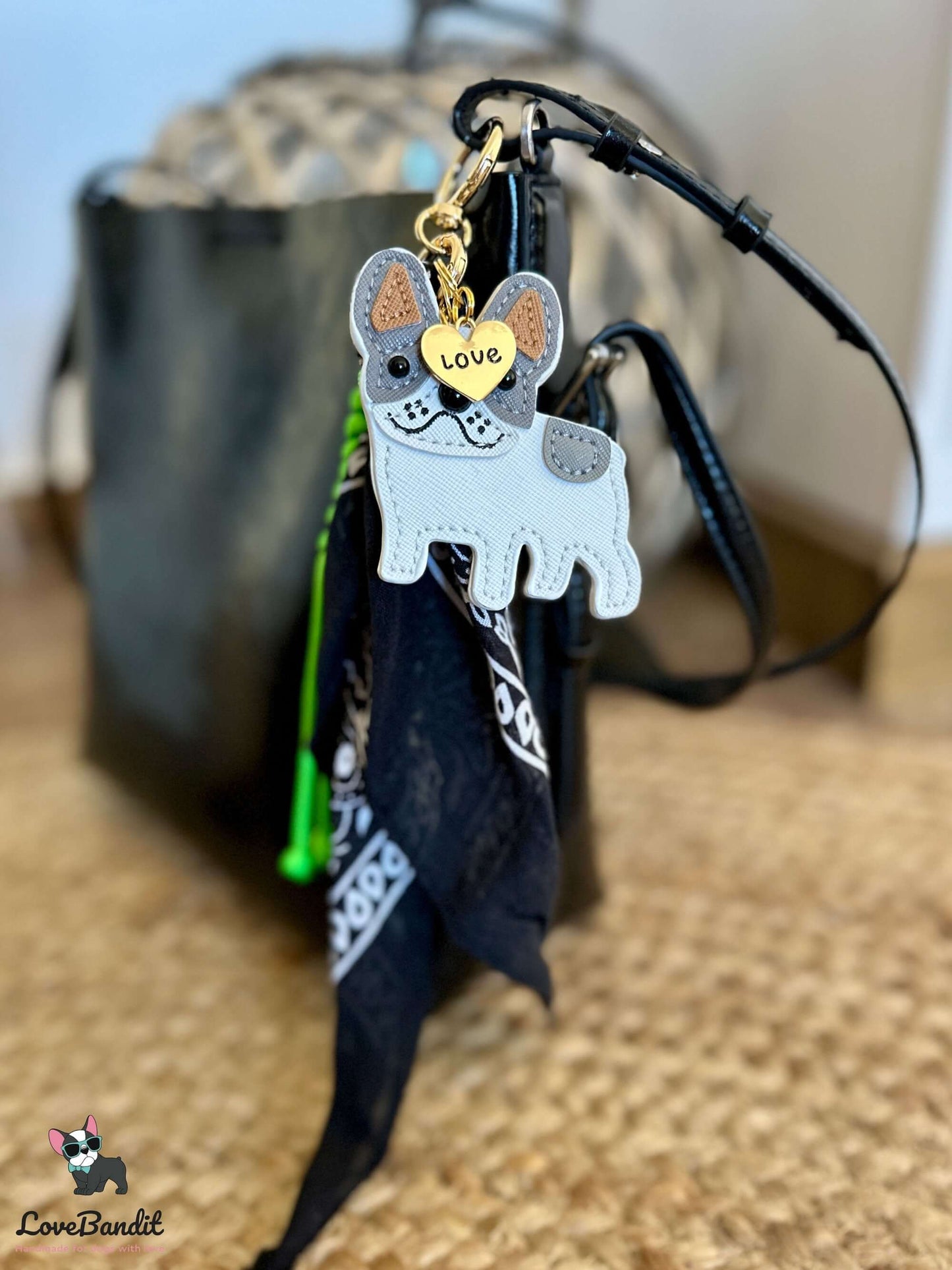 Taschenanhänger Bag Charm Französische Bulldogge Bandana - LoveBandit
