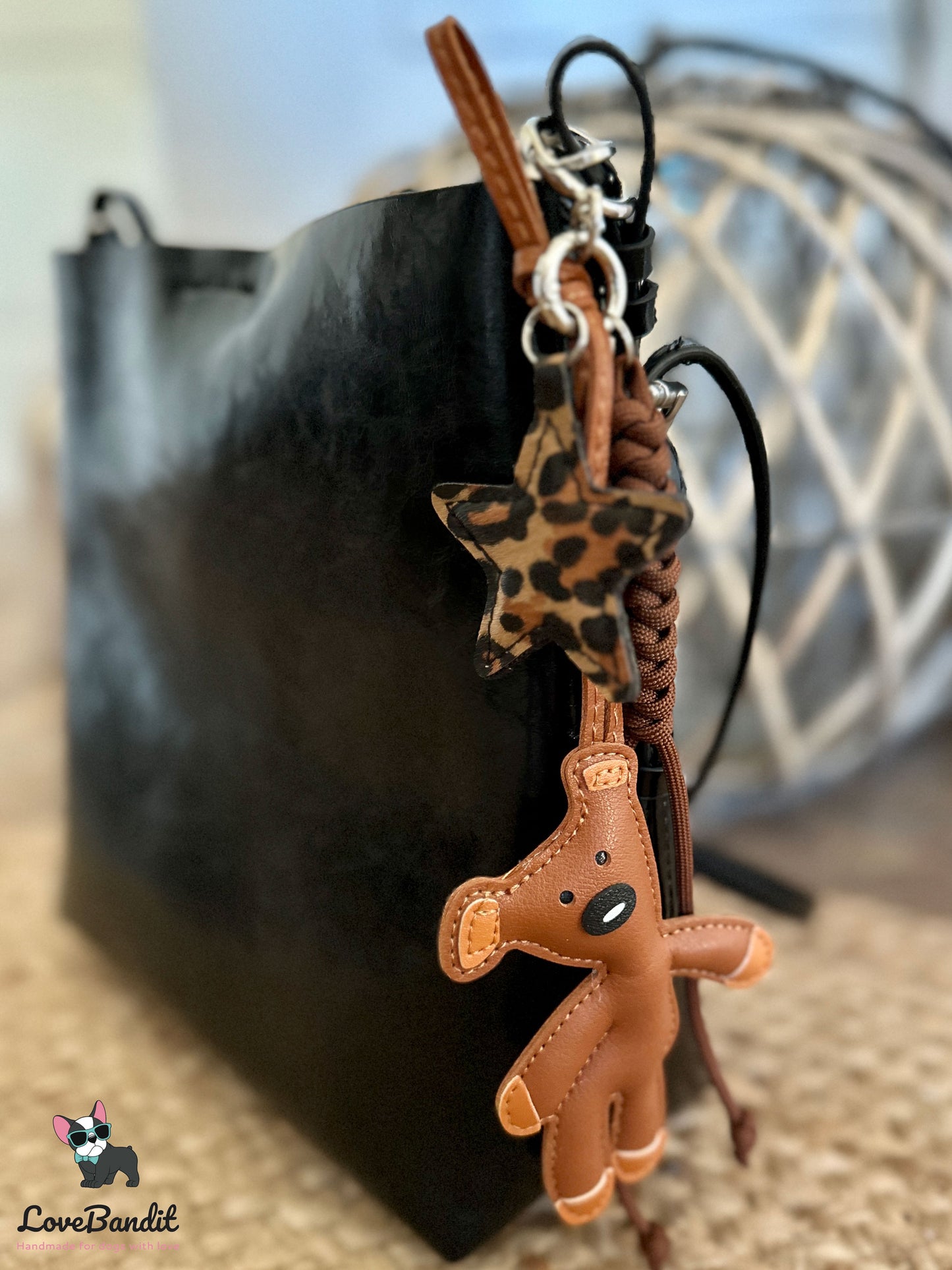 Taschenanhänger Bag Charm frecher Bär cognacbraun - LoveBandit
