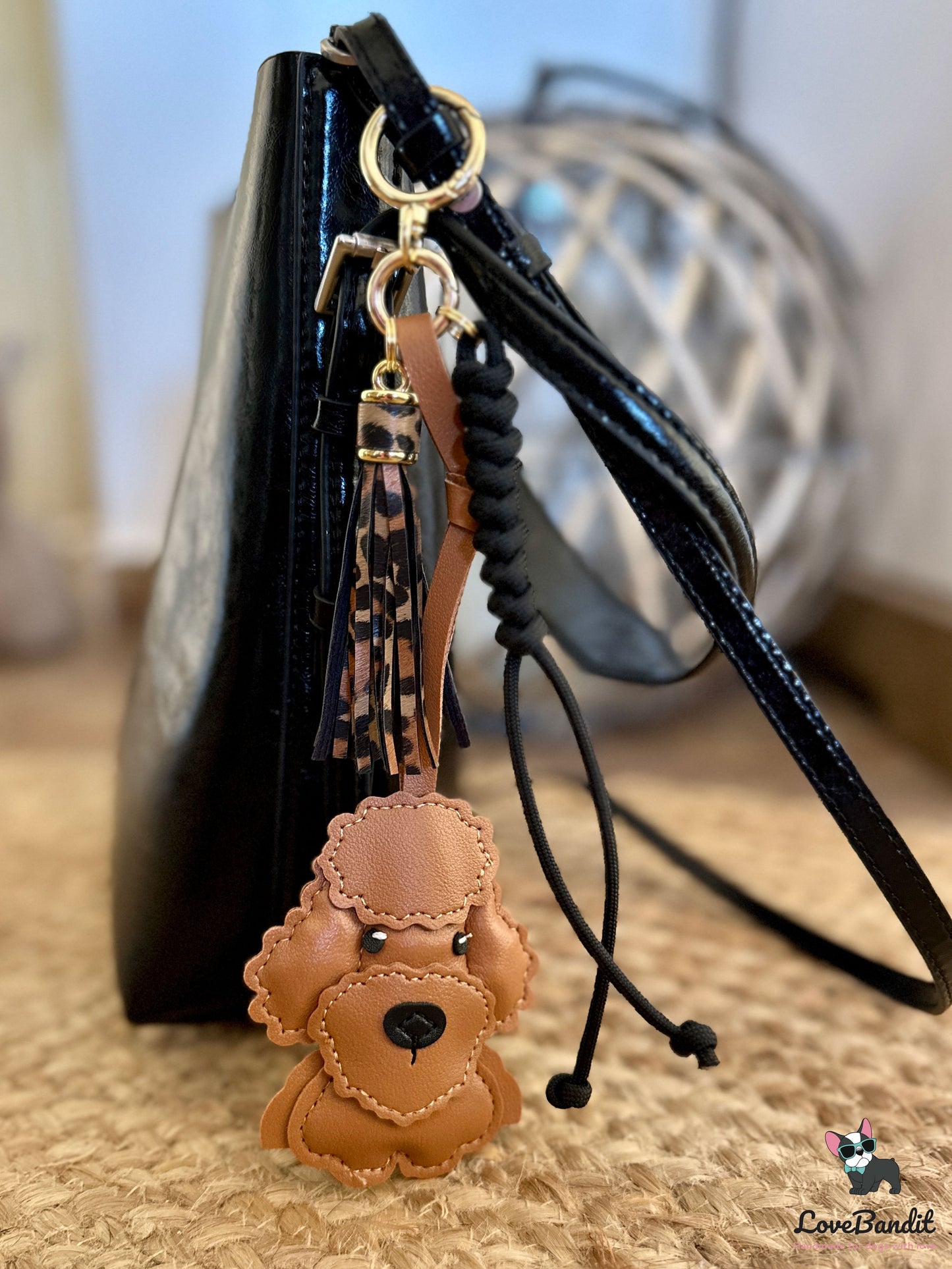 Taschenanhänger Bag Charm Hund Poodle cognacbraun - LoveBandit