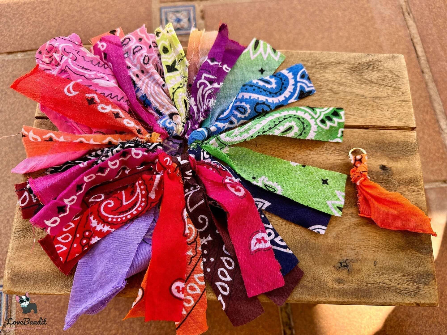 Taschenanhänger Bag Charm Bandanafarben - LoveBandit