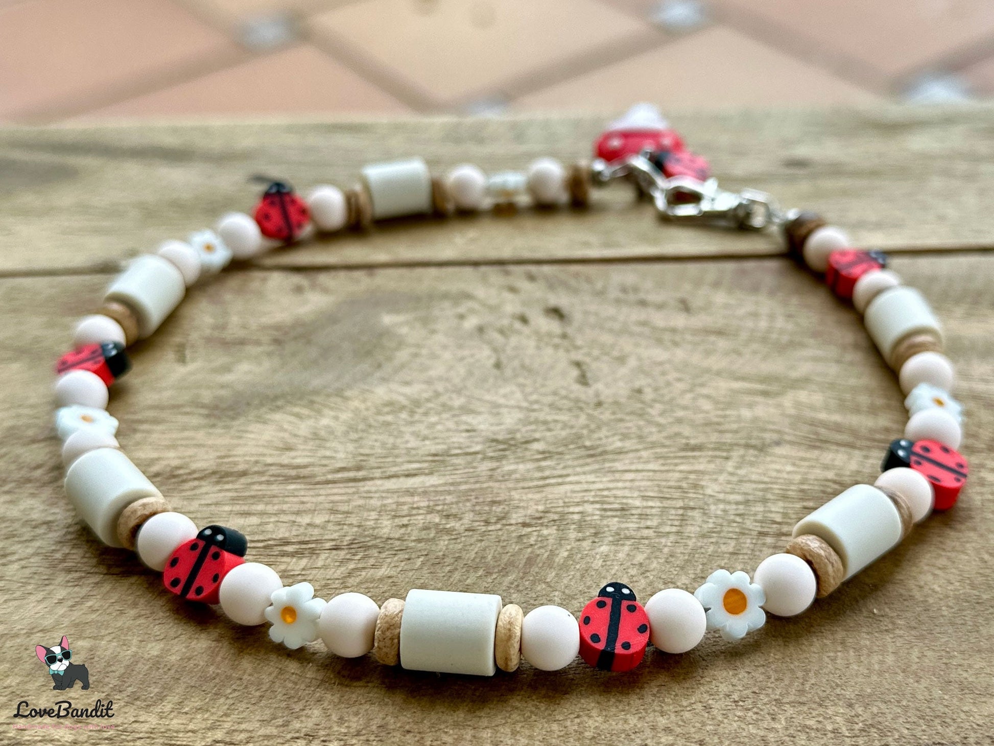 EM-Keramik Halsband Zeckenhalsband Marienkäfer Gänseblümchen - LoveBandit