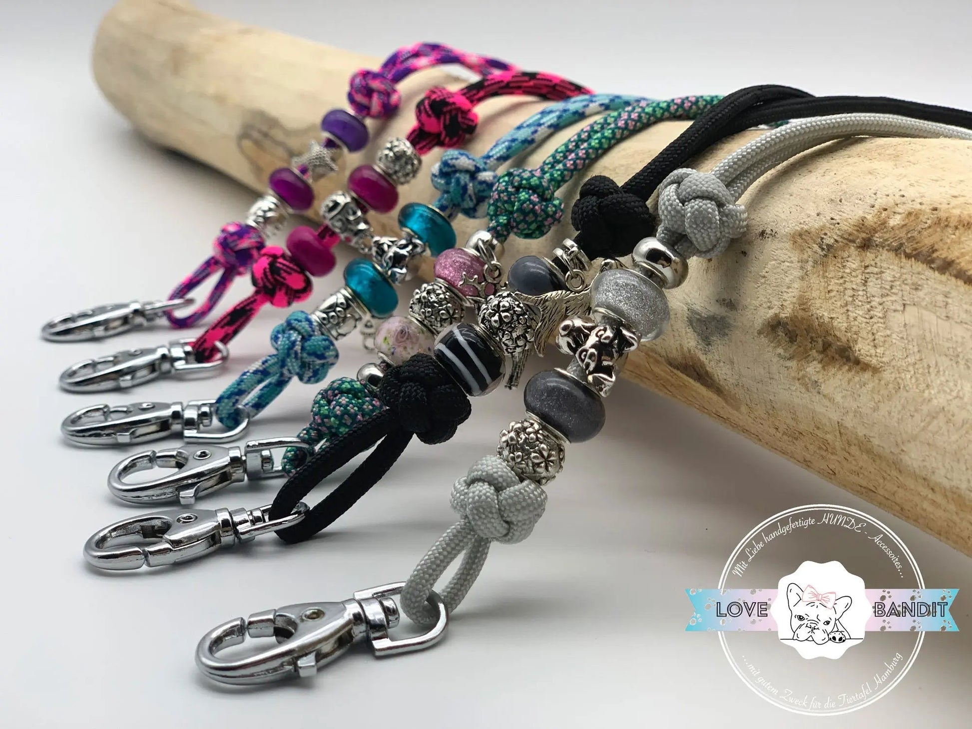 Hundepfeifenband Wiesn aus Paracord blau - LoveBandit