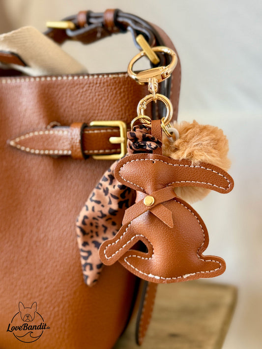 Taschenanhaenger-Bag-Charm-Hase-cognac-gold-LoveBandit