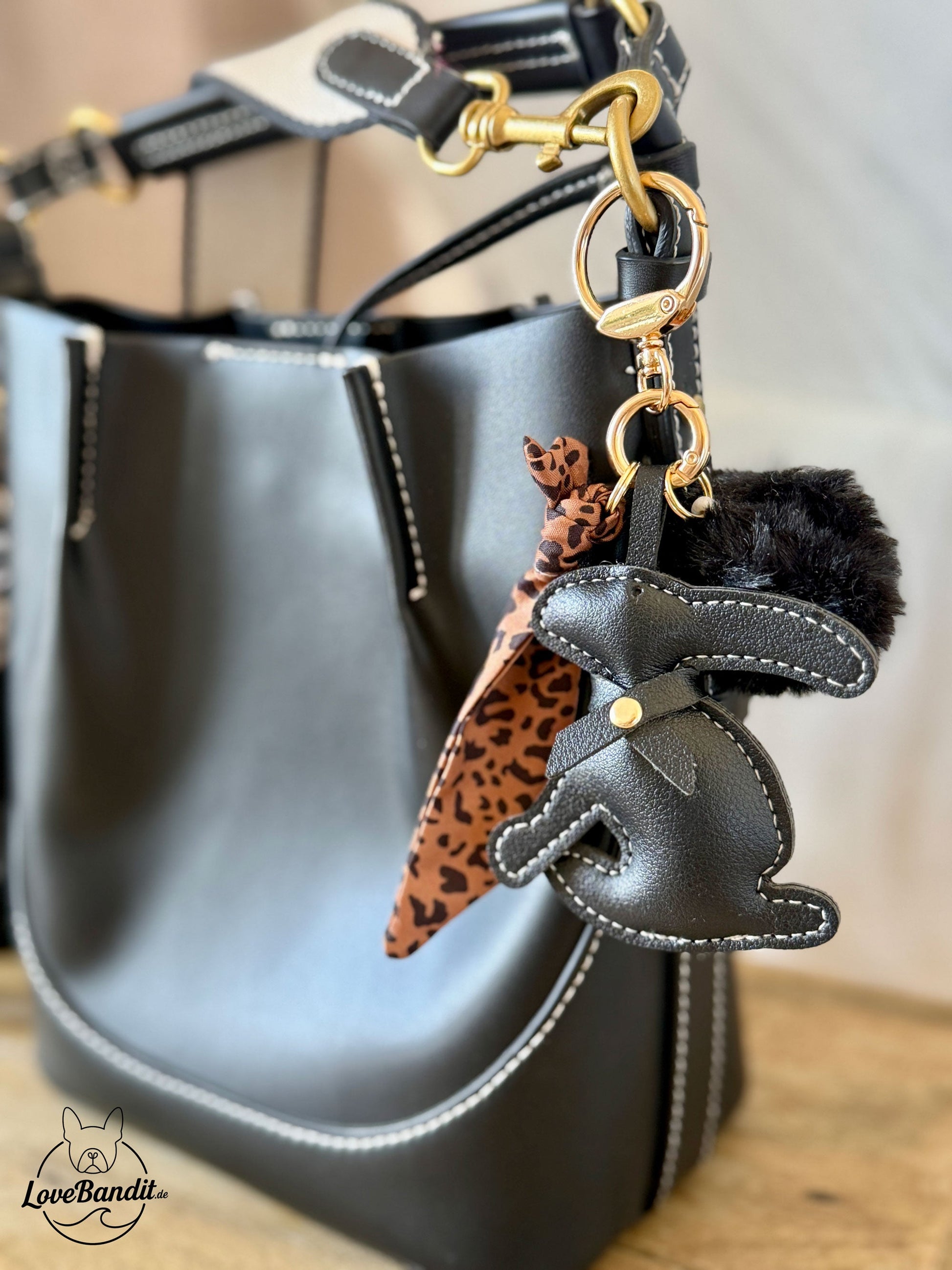 Taschenanhänger Bag Charm Little Bunny Noir LoveBandit
