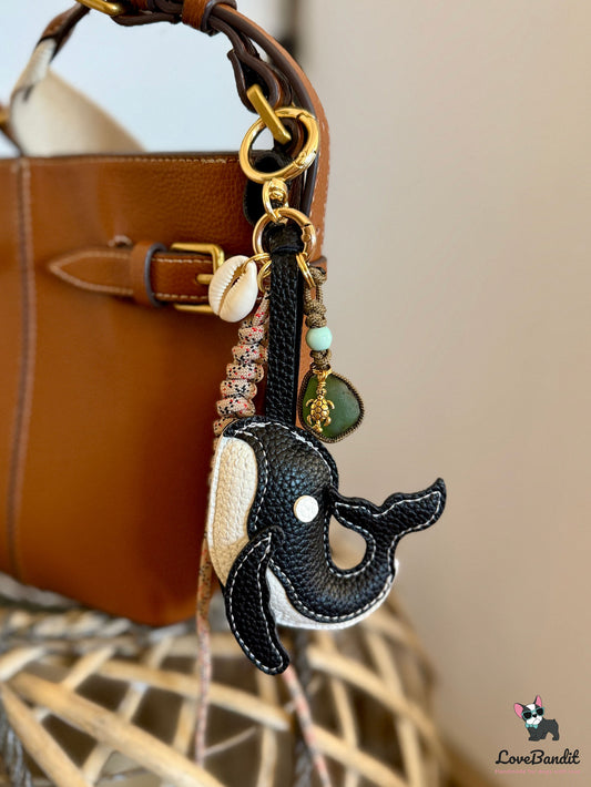 Taschenanhänger Bag Charm Wal Schwarz mit Meerglas LoveBandit