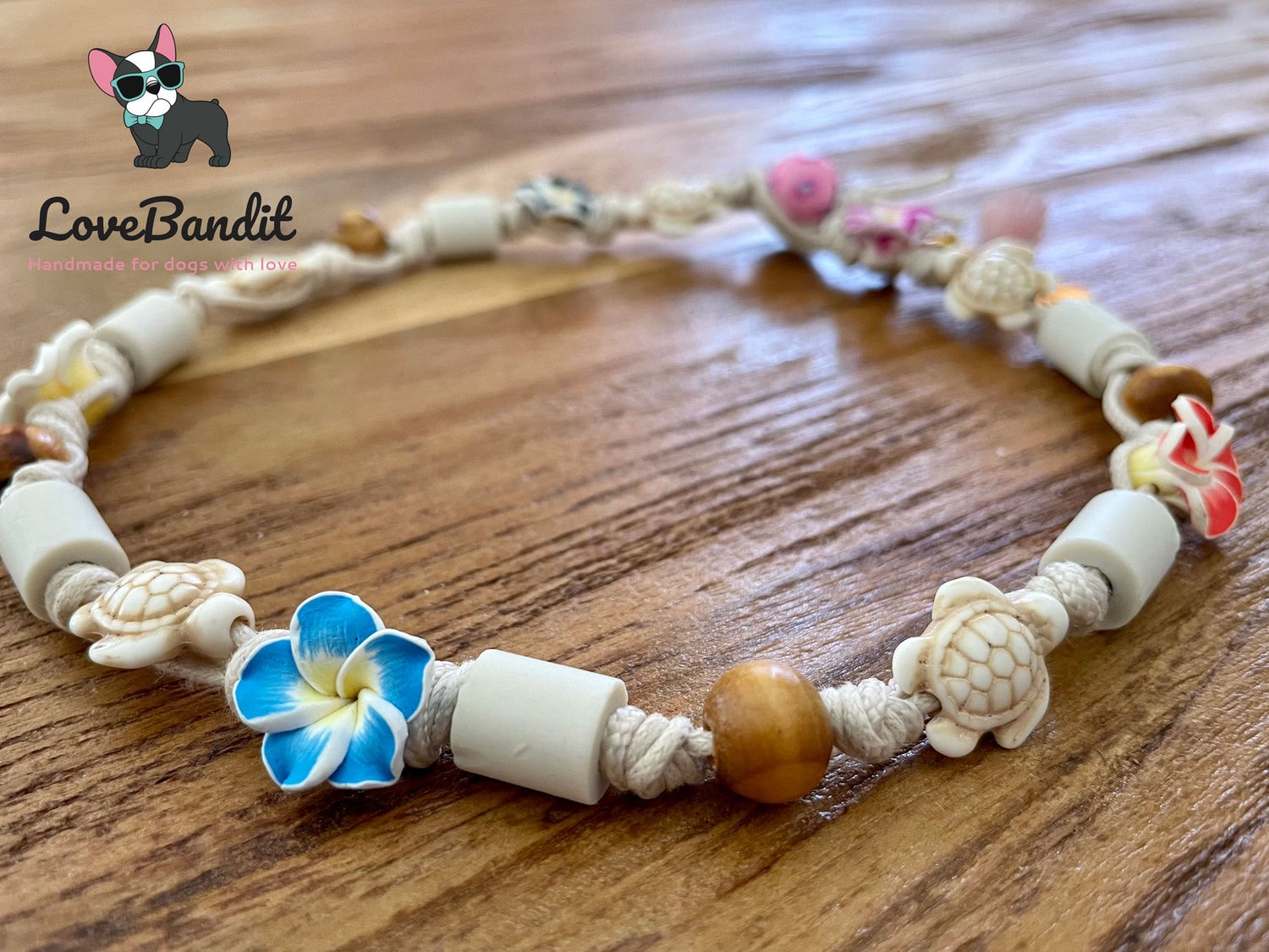 EM Keramik Hundehalsband Zeckenhalsband "Hula Dog" (bunt) LoveBandit
